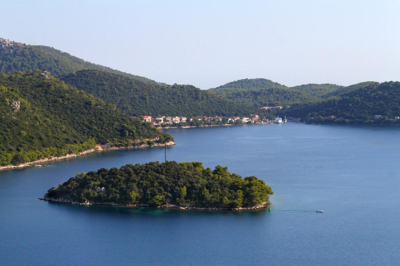 Apartments By The Sea Ubli, Lastovo - 8354 Uble Exteriör bild
