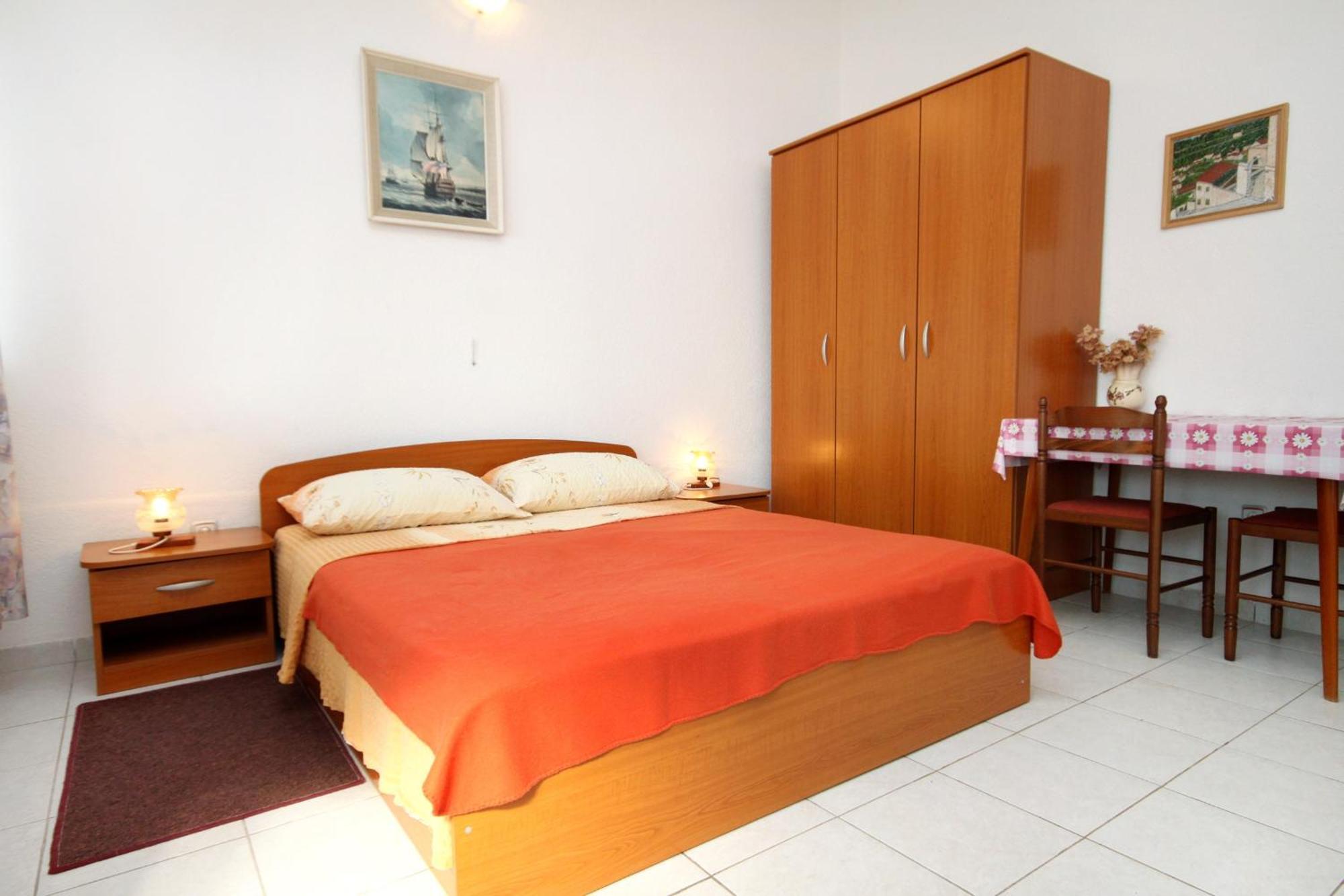 Apartments By The Sea Ubli, Lastovo - 8354 Uble Rum bild